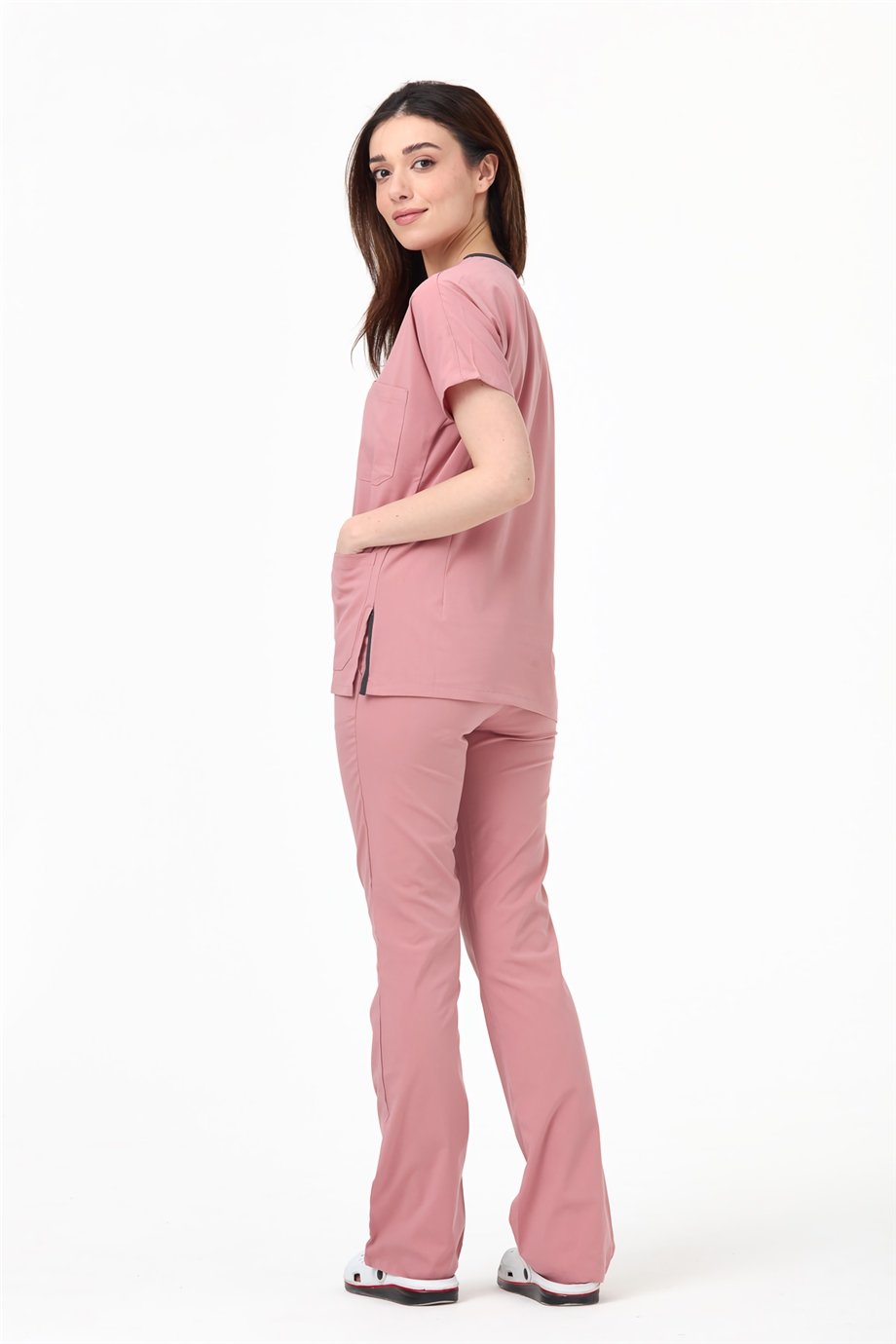 ბრინჯაოსფერი ვარდისფერი. ალპაკა. სამედიცინო სკრაბი. უნისექსი ექიმებისთვის და ექთნებისთვის.მედ. პერსონალისთვის