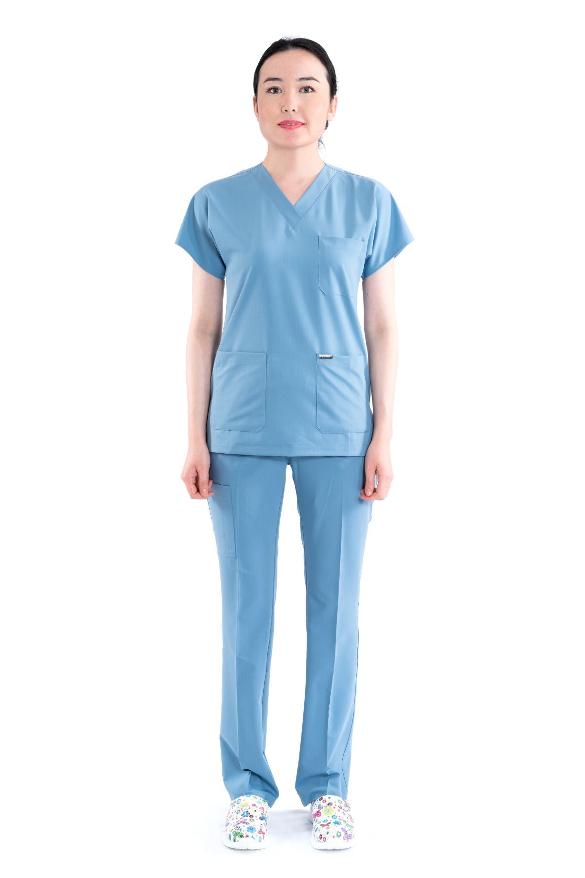 ღია ზღვისფერი ცისფერი. ალპაკა. სამედიცინო სკრაბი. უნისექსი ექიმებისთვის და ექთნებისთვის.მედ. პერსონალისთვის