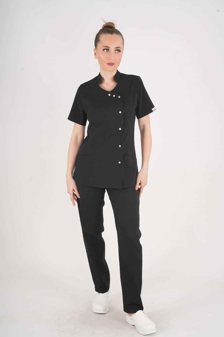 შავი ფერის სამედიცინო  სკრაბი  ექიმისა და ექთნისთვის.მხოლოდ ქალბატონებისთვის.