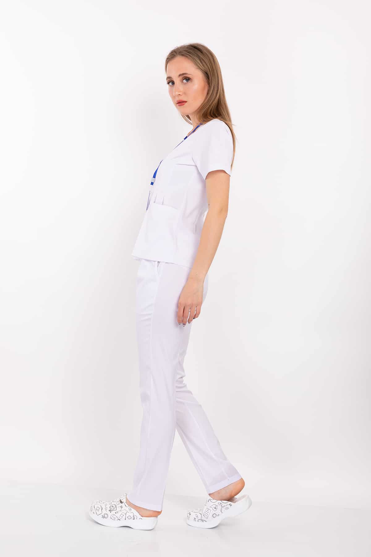 თეთრი, ელვა-შესაკრავიანი, რბილი ლიკრას სამედიცინო უნიფორმა ექიმისა და ექთნისთვის
