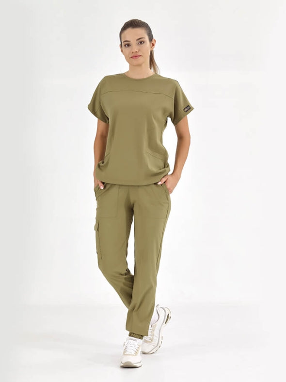 ხაკის ფერის საბაზისო სამედიცინო სკრაბების ნაკრები ექიმისთვის, ექთნისთვის, ფუფუნებილი ლაიკრას ქსოვილისგან