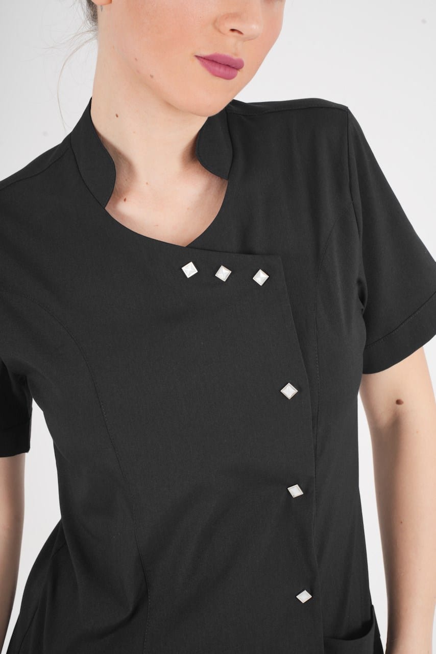 შავი ფერის სამედიცინო  სკრაბი  ექიმისა და ექთნისთვის.მხოლოდ ქალბატონებისთვის.