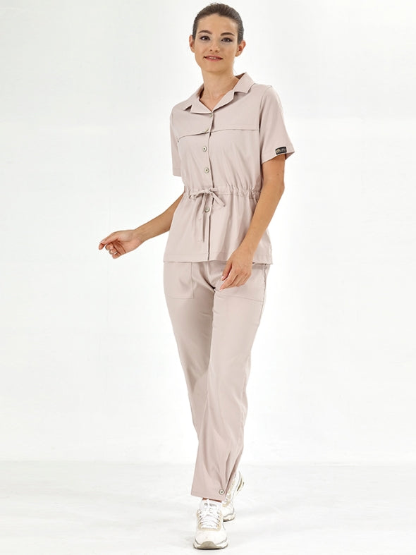 კრემისფერი რეტრო ქალის სამედიცინო სკრაბების ლუქს ნაკრები ექიმისთვის/ექთნისთვის, ელასტიური ქსოვილი